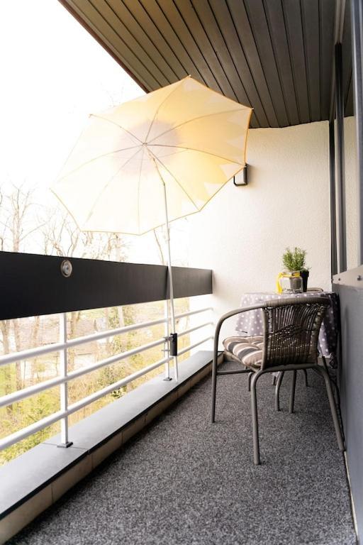 Ferienhaus Schoene Aussicht Ferienwohnung Gelb Hemfurth-Edersee Exterior foto