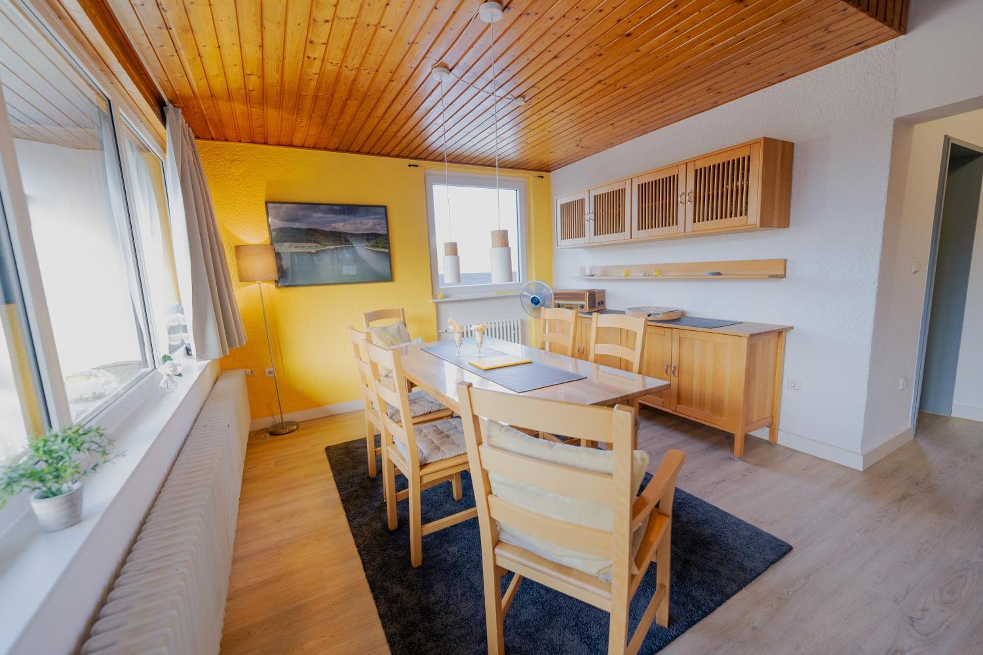 Ferienhaus Schoene Aussicht Ferienwohnung Gelb Hemfurth-Edersee Exterior foto